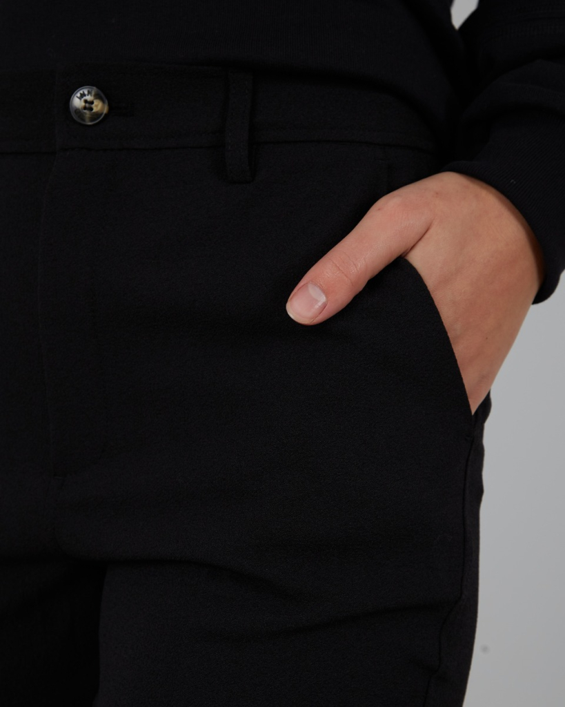 Ganni Crepe black trousers