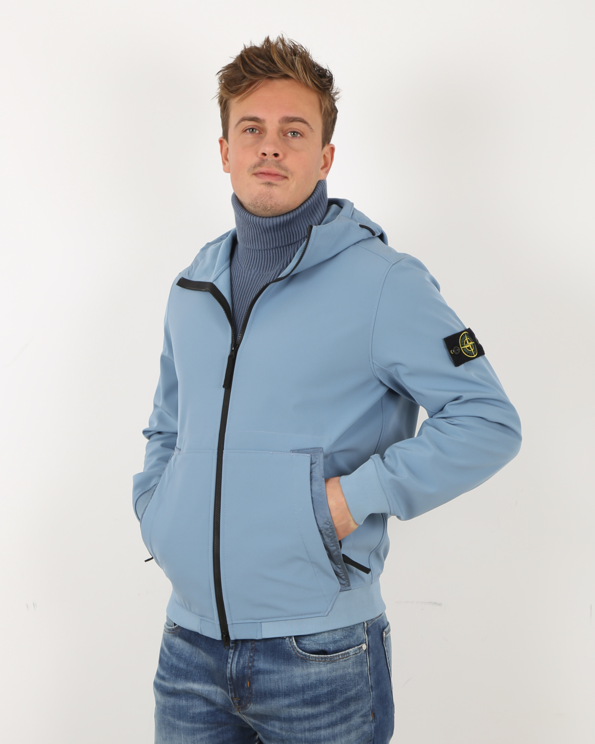Stone  ライトブルー フルジップフーディ Softshell Jacket Mid Blue