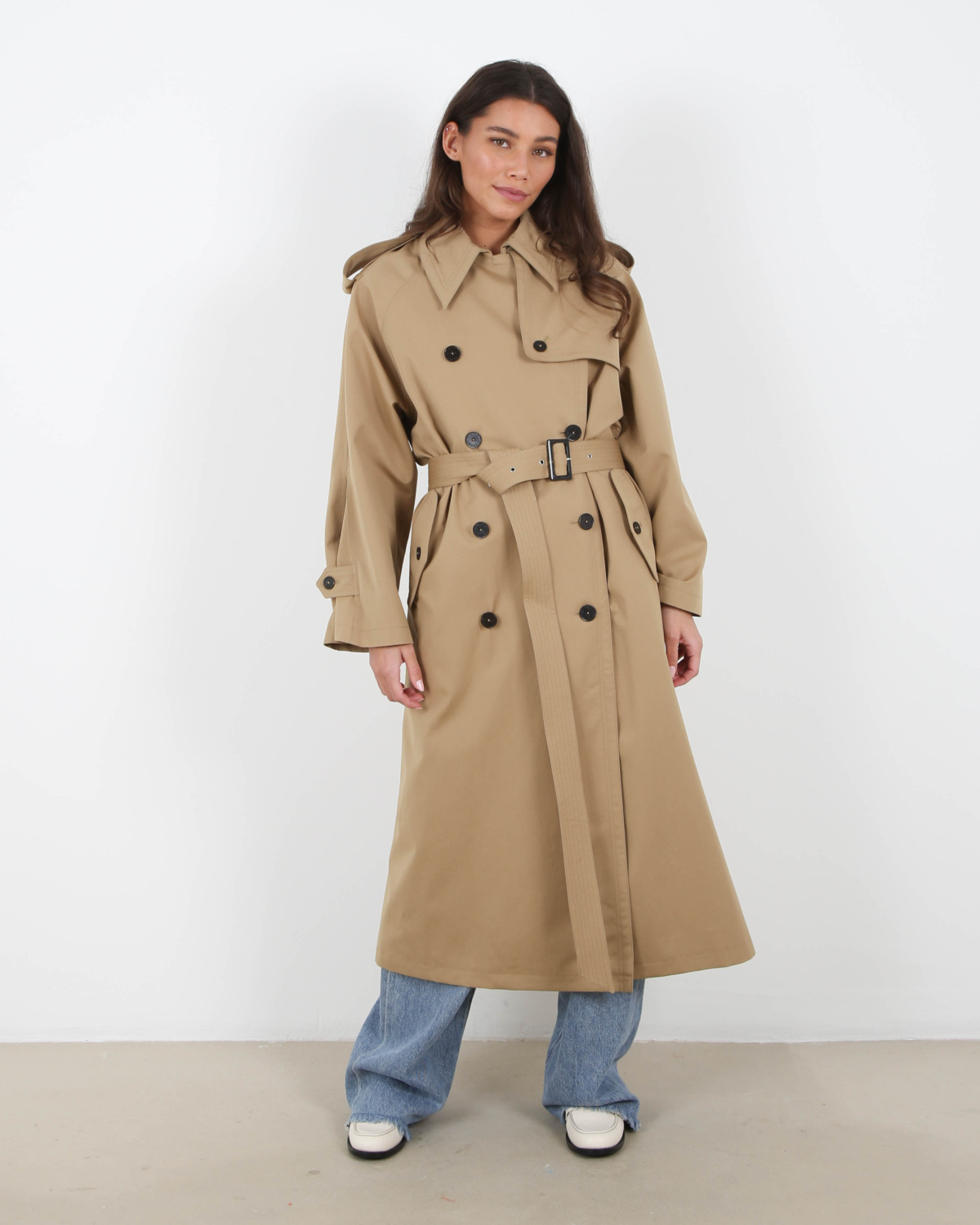 Trench coat camel