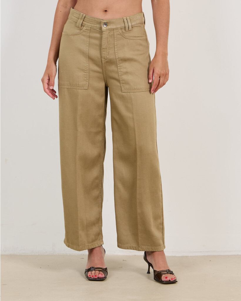 Derive Mid-Rise Jeans in Khaki Cotton-Linen Blend