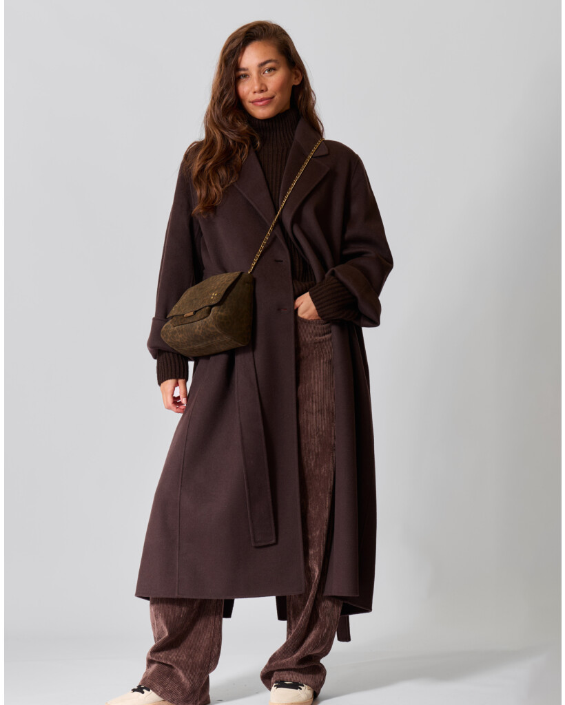 Arwen Ribbed Turtleneck Chocolate Brown