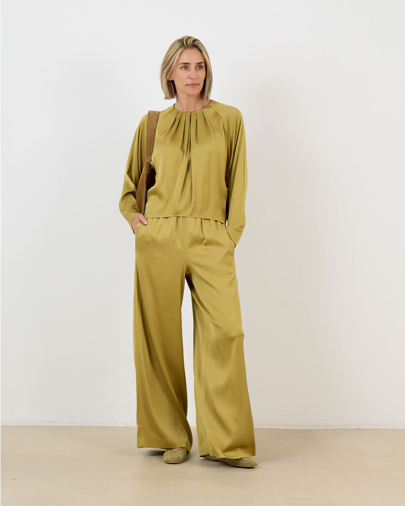 Tweezer mustard satin trousers