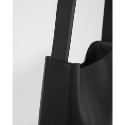 Closed Half Round Bag Large Black