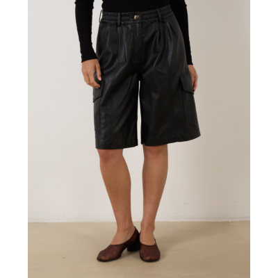Baum und Pferdgarten Neeto Leather Short Black