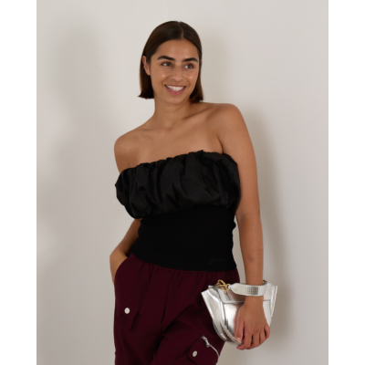 Ganni Zwarte Top met Pofdetail en Ribstructuur