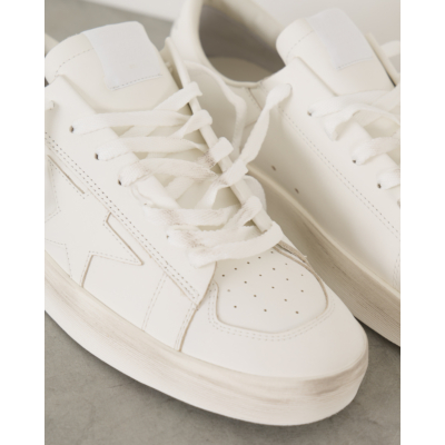 Golden Goose Stardan in white leather