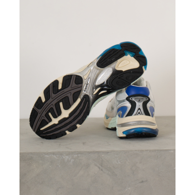 ETONIC Evolution Saturn Sneaker