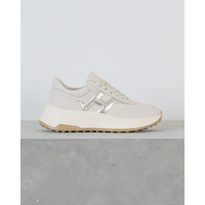 Hogan Hyperlight Suede Sneaker met Hoge Zool Off-White