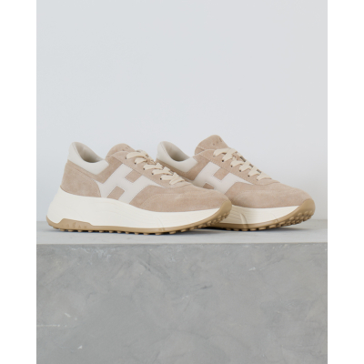 Hogan Hyperlight Suede Sneaker met Hoge Zool Beige