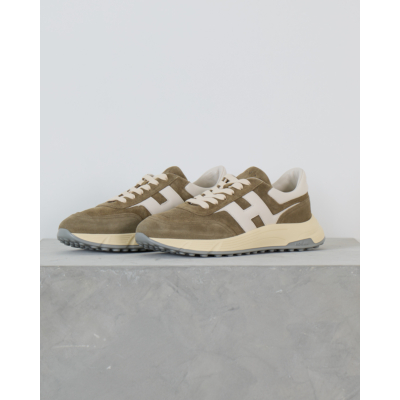 Hogan Hyperlight Suede Sneaker met Hoge Zool Khaki Groen