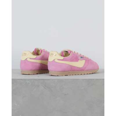 Autry Windspin Suede Sneaker Roze