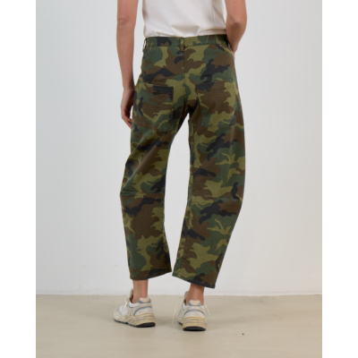Nili Lotan Shon Broek Camouflage Groen