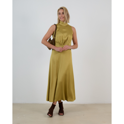 Drykorn Amabel Maxi Mouwloze Maxi Jurk met Hoge Kraag Mosterd Geel