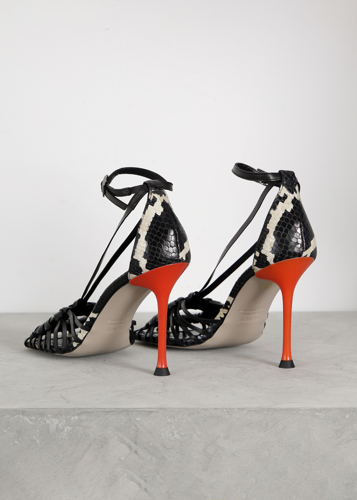 This is default alt image